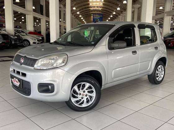 FIAT UNO 1.0 EVO ATTRACTIVE 8V FLEX 4P MANUAL FIAT UNO 1.0 EVO ATTRACTIVE 8V FLEX 4P MANUAL